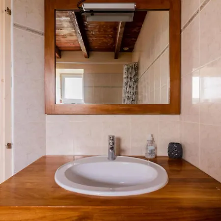 Casa de Férias De Lafargue - Maison En Pierre Lumineuse