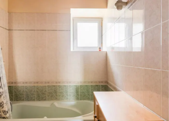 De Lafargue - Maison En Pierre Lumineuse Cazes-Mondenard