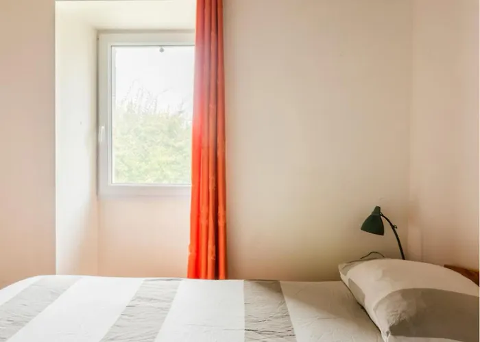 De Lafargue - Maison En Pierre Lumineuse